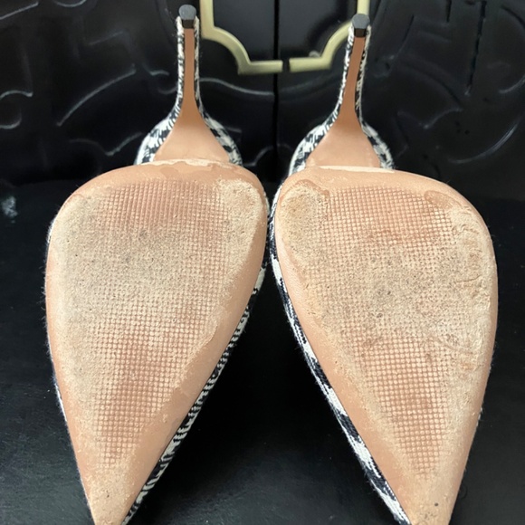 Schutz Houndstooth Stilettos - Picture 9 of 13